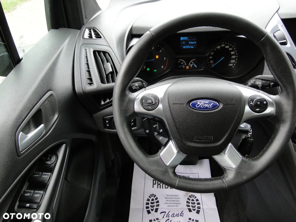 Ford Tourneo Connect Grand - 8