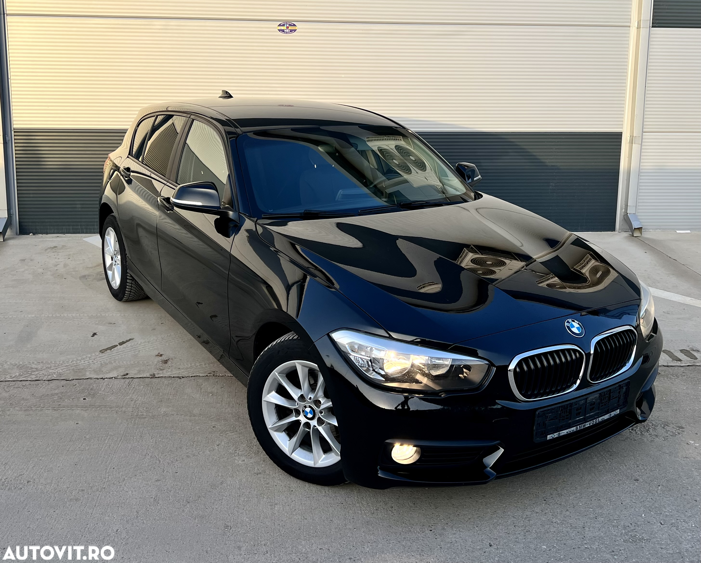 BMW Seria 1 118i Advantage - 36