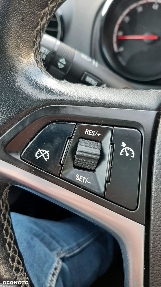 Opel Meriva 1.4 T Cosmo - 24