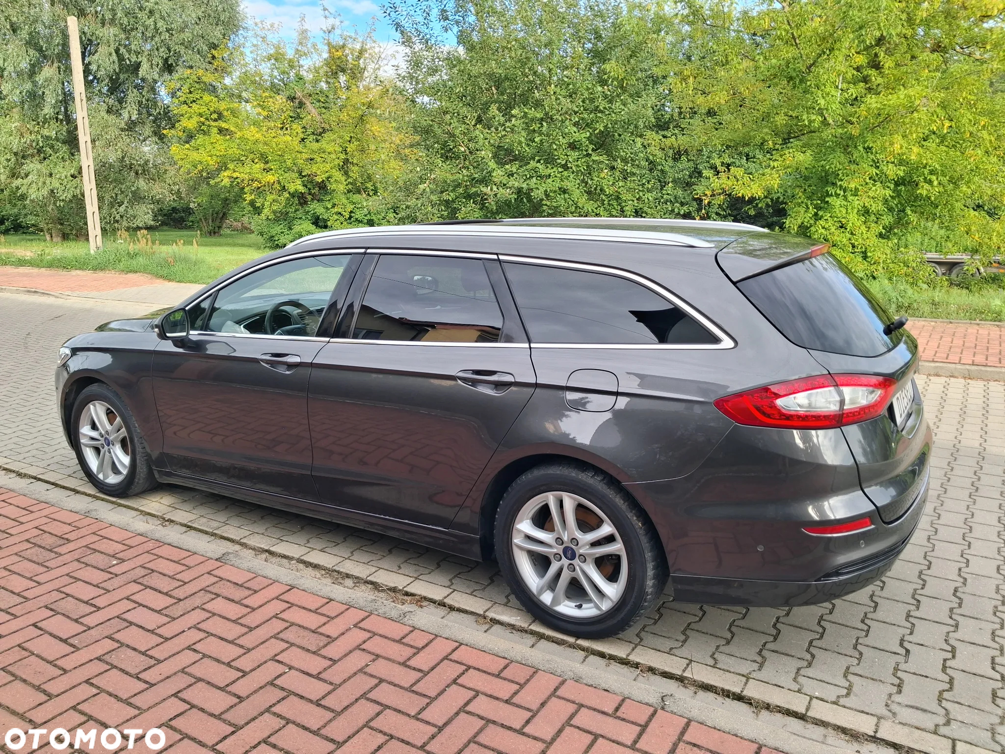 Ford Mondeo 2.0 EcoBlue Titanium - 12