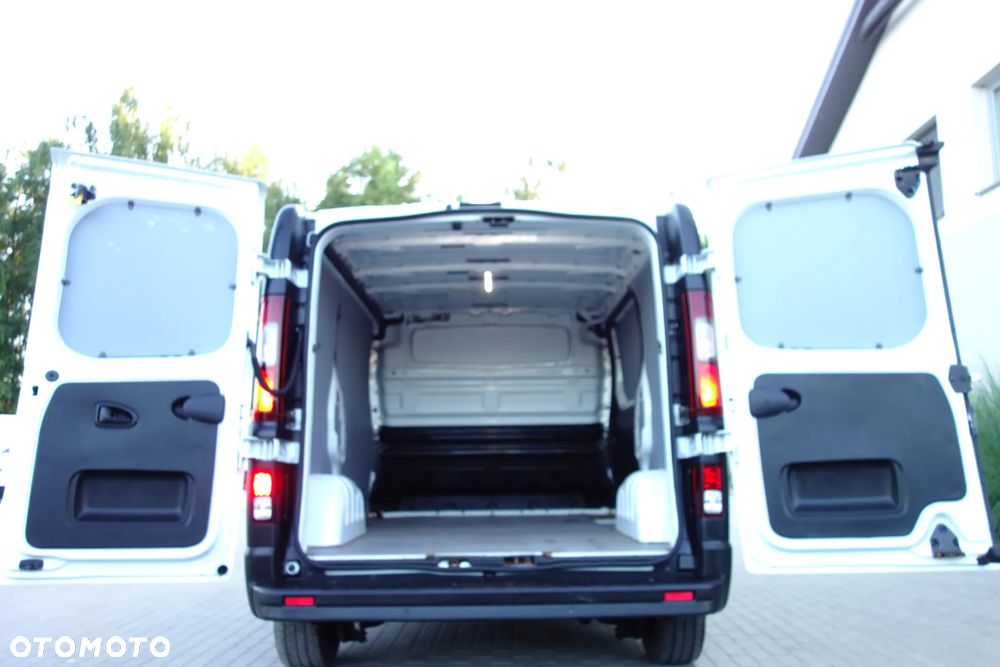 Renault Trafic 2.0 Dci 145 KM L1H1 Klima Kamera Ledy - 9