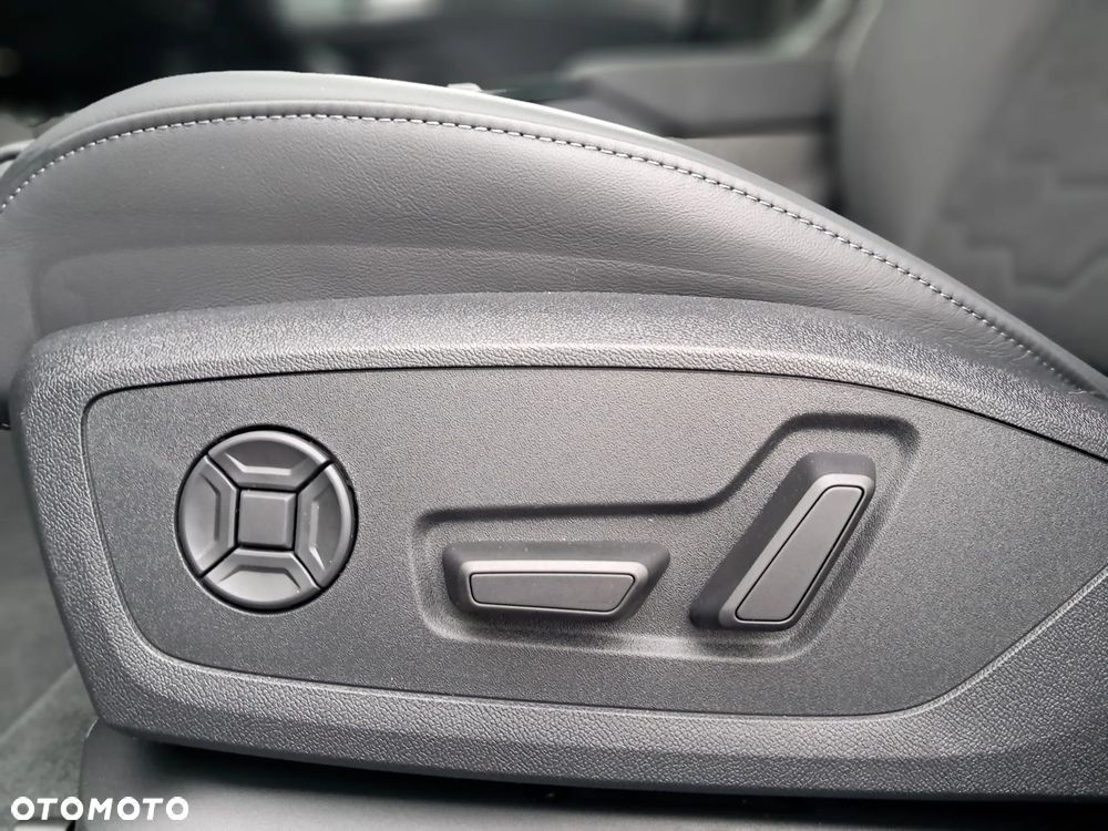 Audi A6 Avant e-tron - 15
