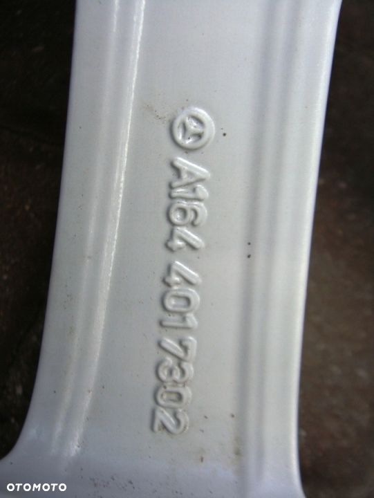 FELGI ALUMINIOWE ORYG. MERCEDES ML GL 19 CALI BDB. - 15