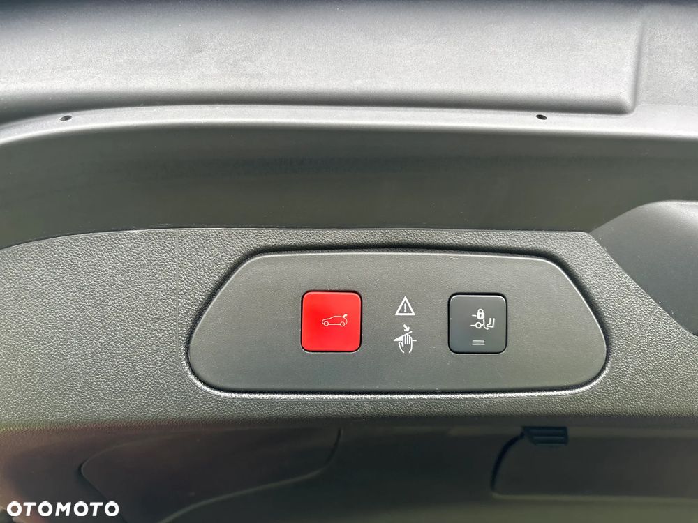 Opel Grandland X 1.6 D Start/Stop Business INNOVATION - 29