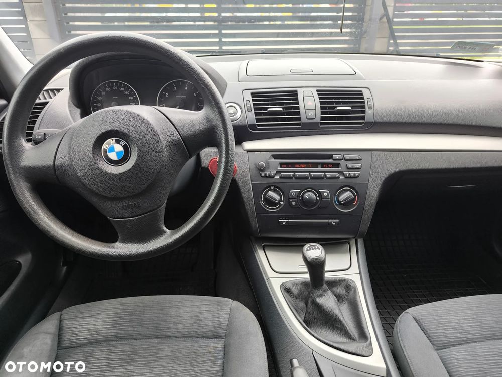 BMW Seria 1 - 8