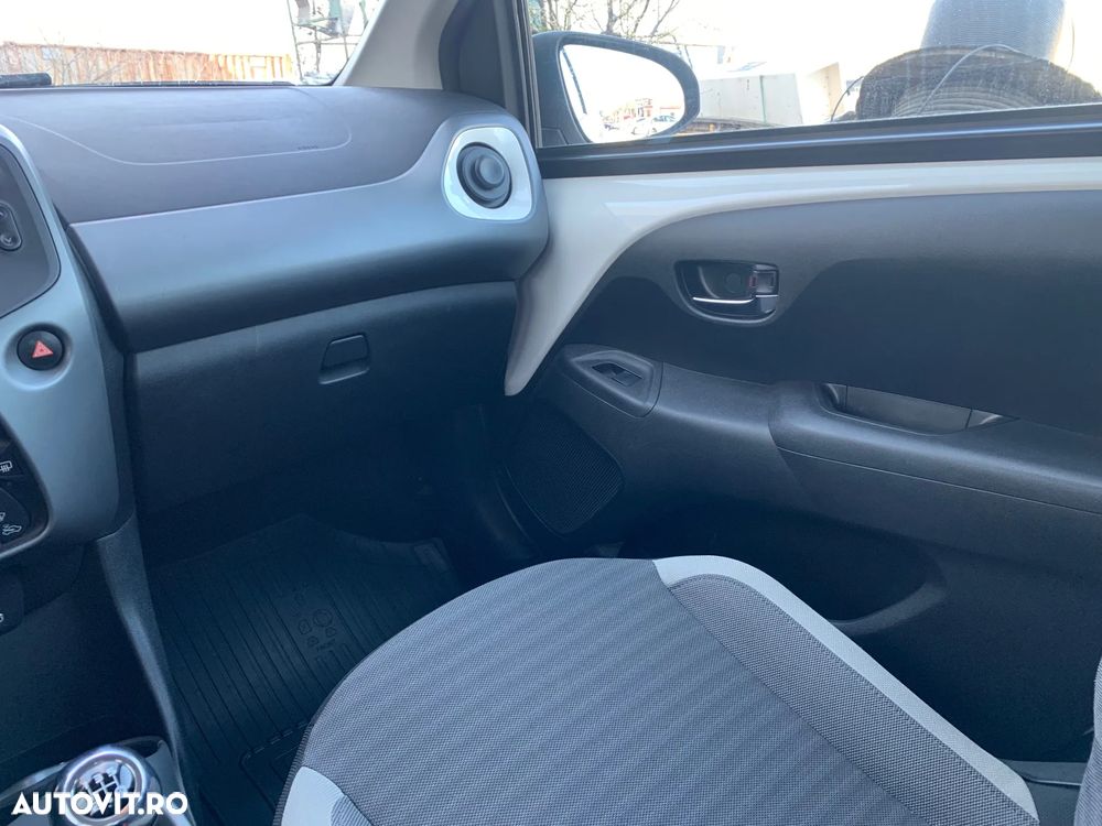 Toyota Aygo - 13