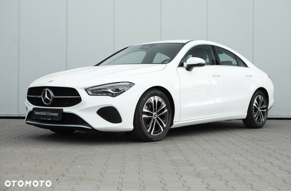 Mercedes-Benz CLA 200 7G-DCT