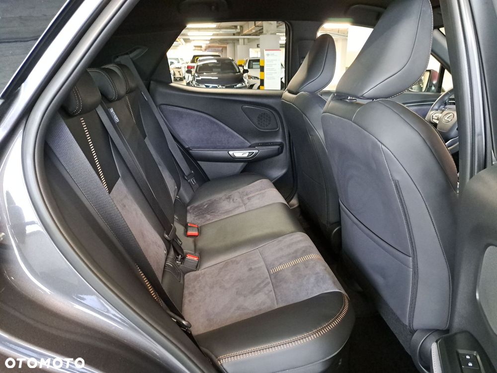 Lexus LBX 1.5 Hybrid Cool - 15