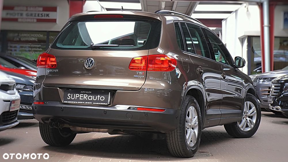 Volkswagen Tiguan - 11