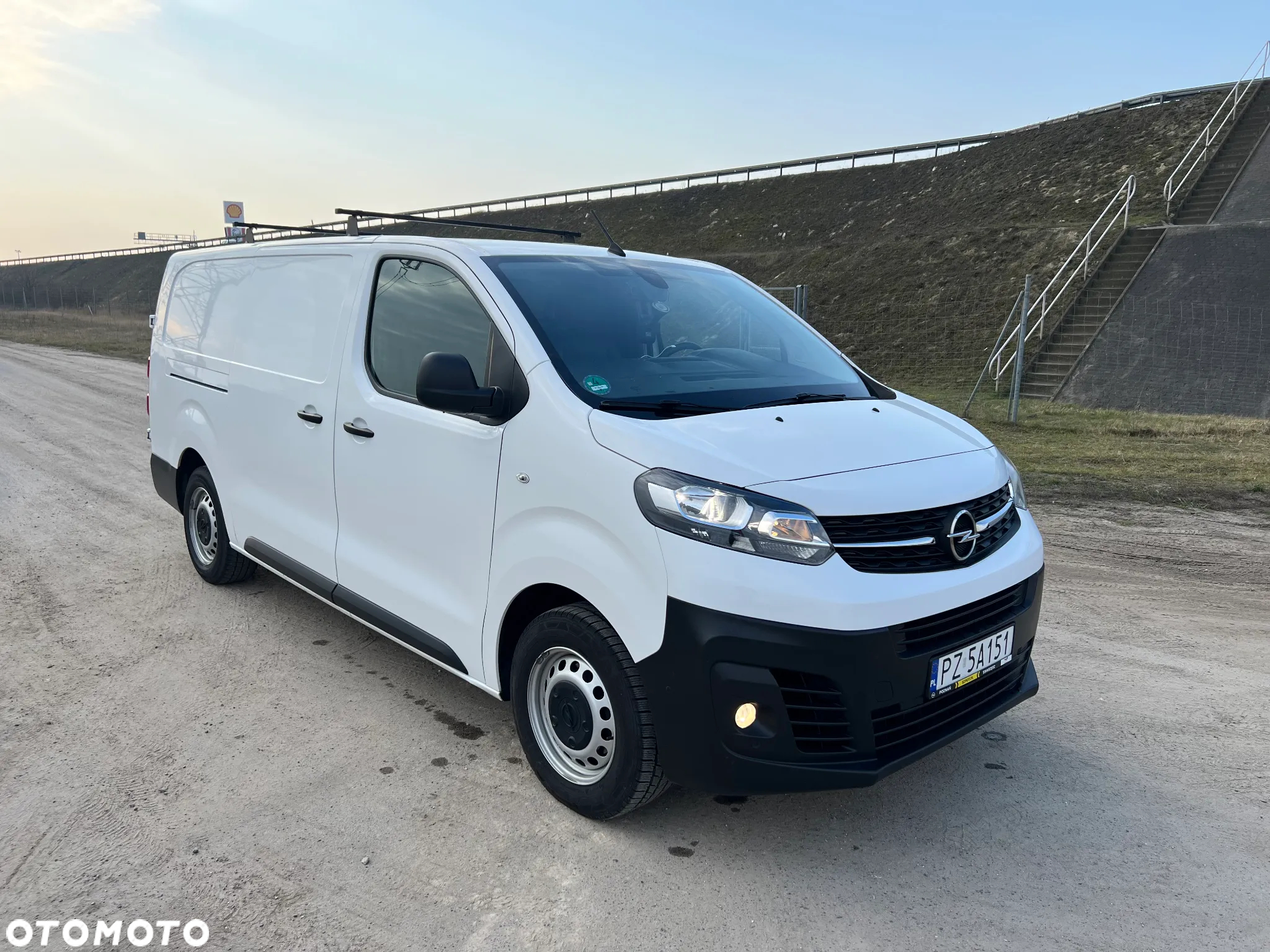 Opel VIVARO - 2