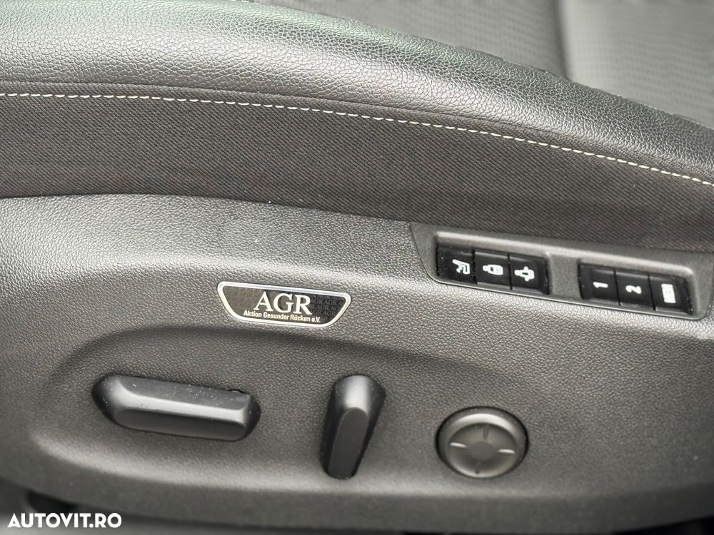 Opel Insignia Sports Tourer 1.5 Diesel Automatik Ultimate - 14