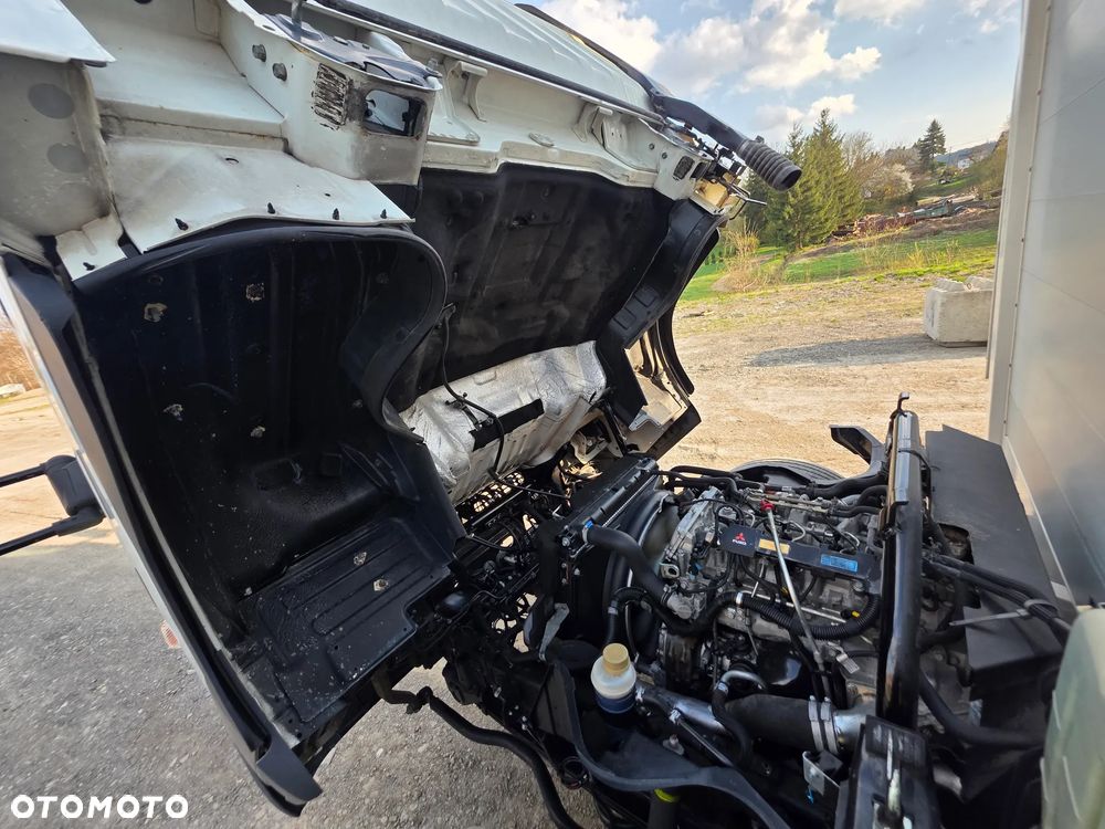 Mitsubishi Canter 7C18 Skrzynia Plandeka 6.00 M ! Klima  ! Perfekcyjny Stan ! - 16