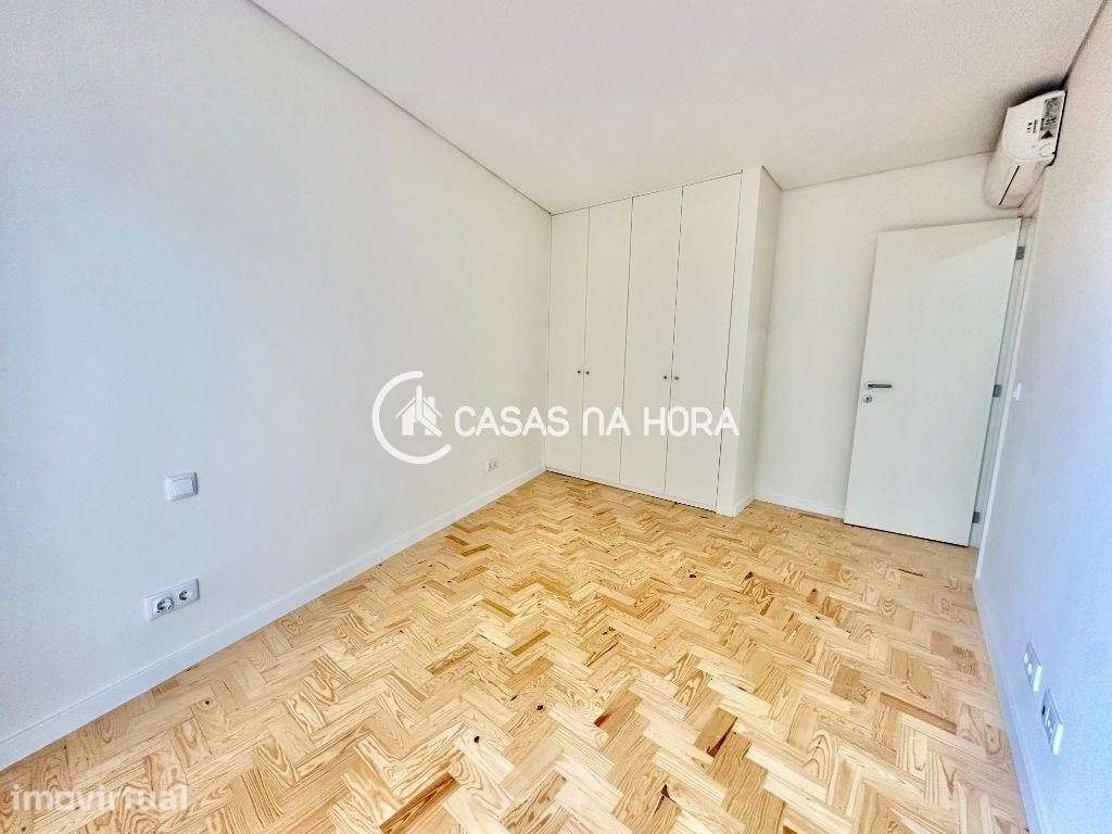 Apartamento T2 em Alcochete com Cozinha Equipada e um Terraço - Grande imagem: 3/29