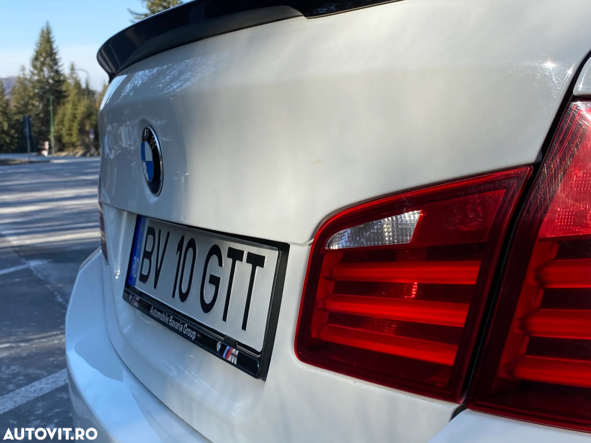 BMW Seria 5 525d - 8