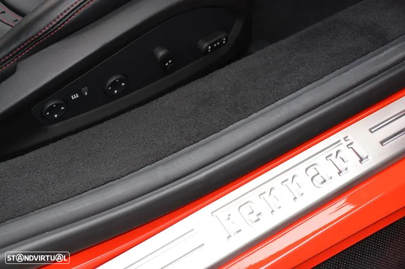 Ferrari 488 GTB - 55