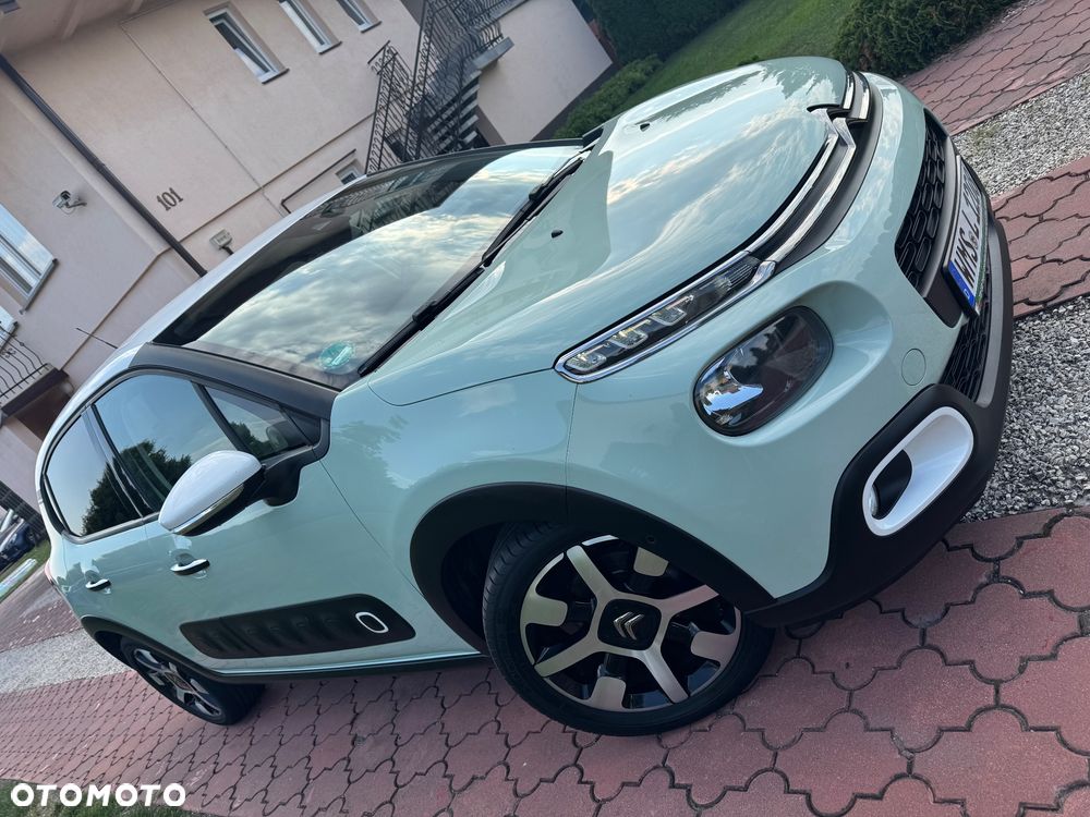 Citroën C3 Pure Tech 82 SHINE - 3