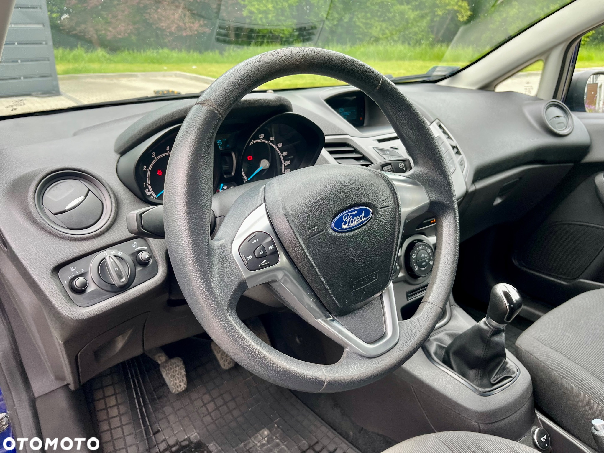 Ford Fiesta 1.25 Silver X (Ambiente) EU6 - 27