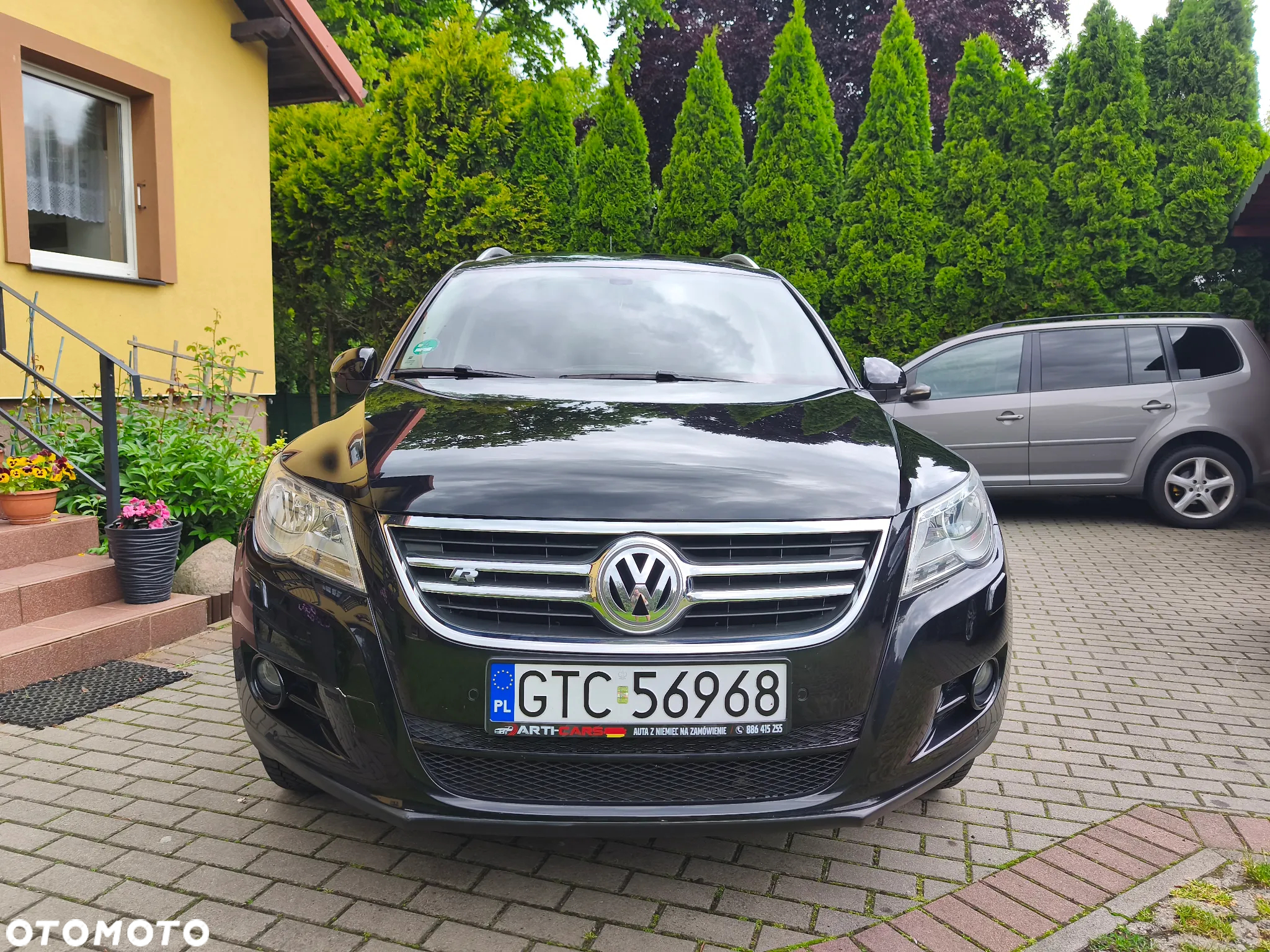 Volkswagen Tiguan - 8