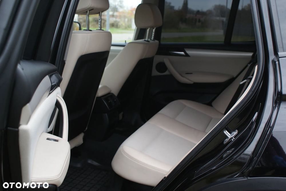 BMW X3 xDrive20d - 8