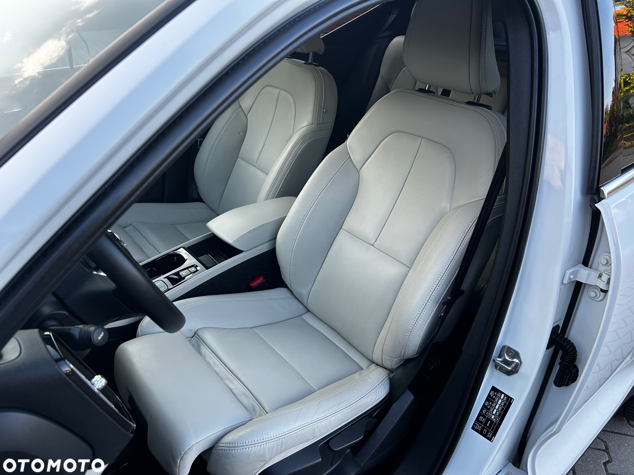 Volvo XC 40 - 18
