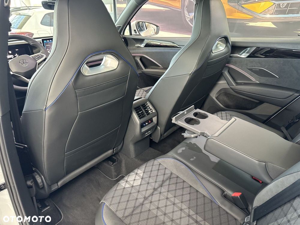 Volkswagen Tiguan - 22