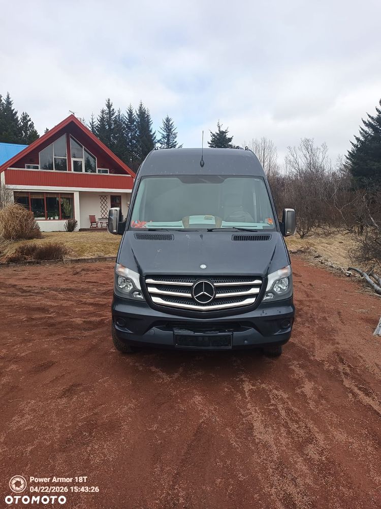 Mercedes-Benz Sprinter - 1