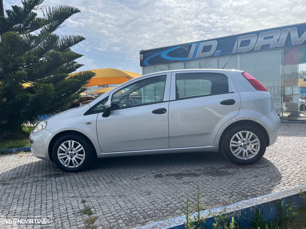 Fiat Punto 1.2 Lounge S&S - 16