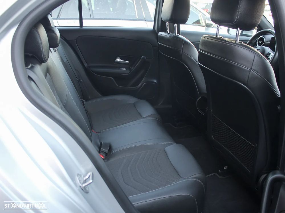 Mercedes-Benz A 250 e Style Plus - 14