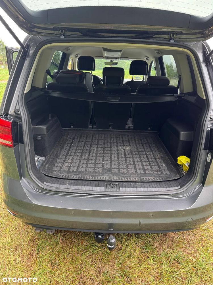 Volkswagen Touran 2.0 TDI BMT Highline DSG - 5