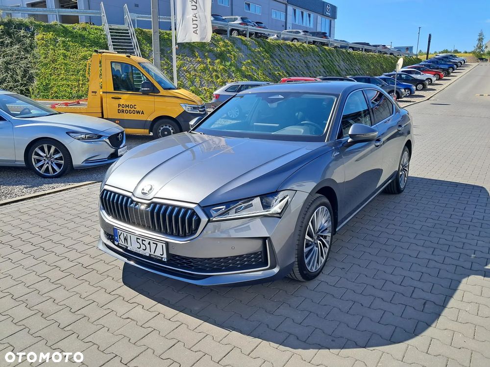 Skoda Superb 2.0 TSI L&K DSG - 4