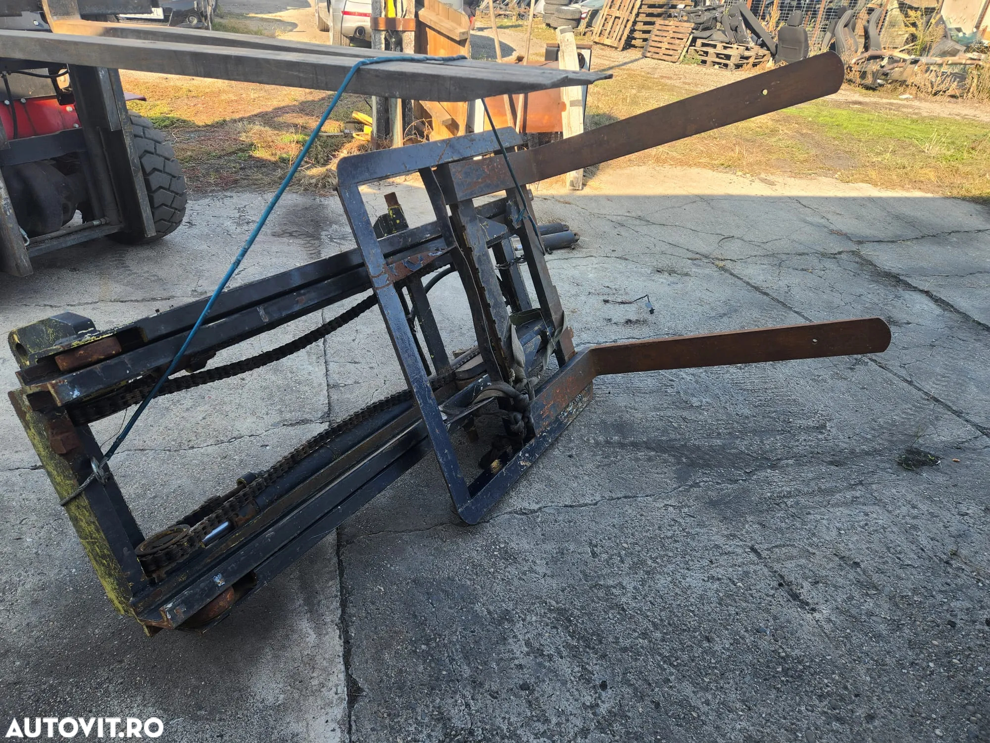 Catarg/Master Stivuitor Mitsubishi Model 90-2000 Complet Absolut Ridicare 4 m Sarcina 3500 Kg - Dez - 5