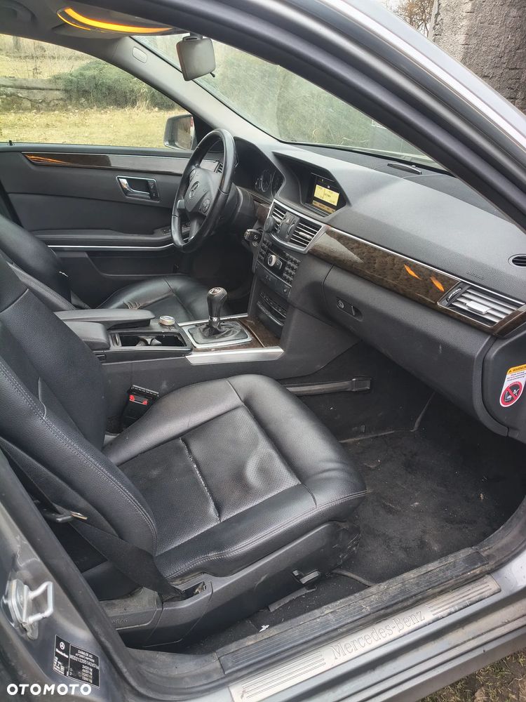 Mercedes-Benz Klasa E - 7