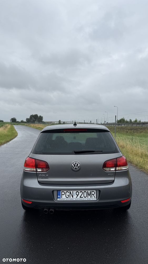 Volkswagen Golf 2.0 TDI Comfortline - 8