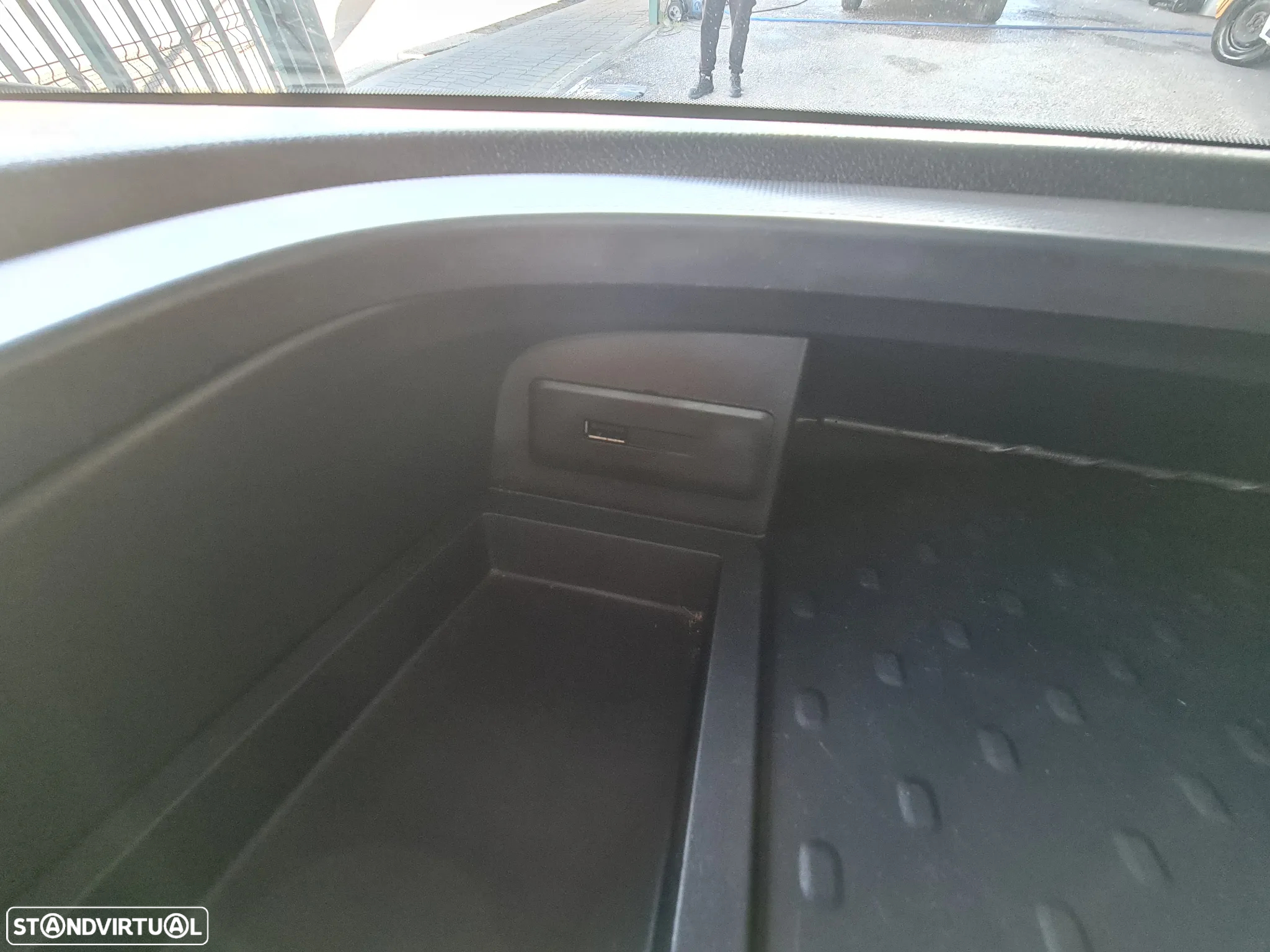 Renault TRAFIC 2.0 Dci 120CV * 6 Lug /Bluetooth/ AC/ IVA DEDUTÍVEL * - 25