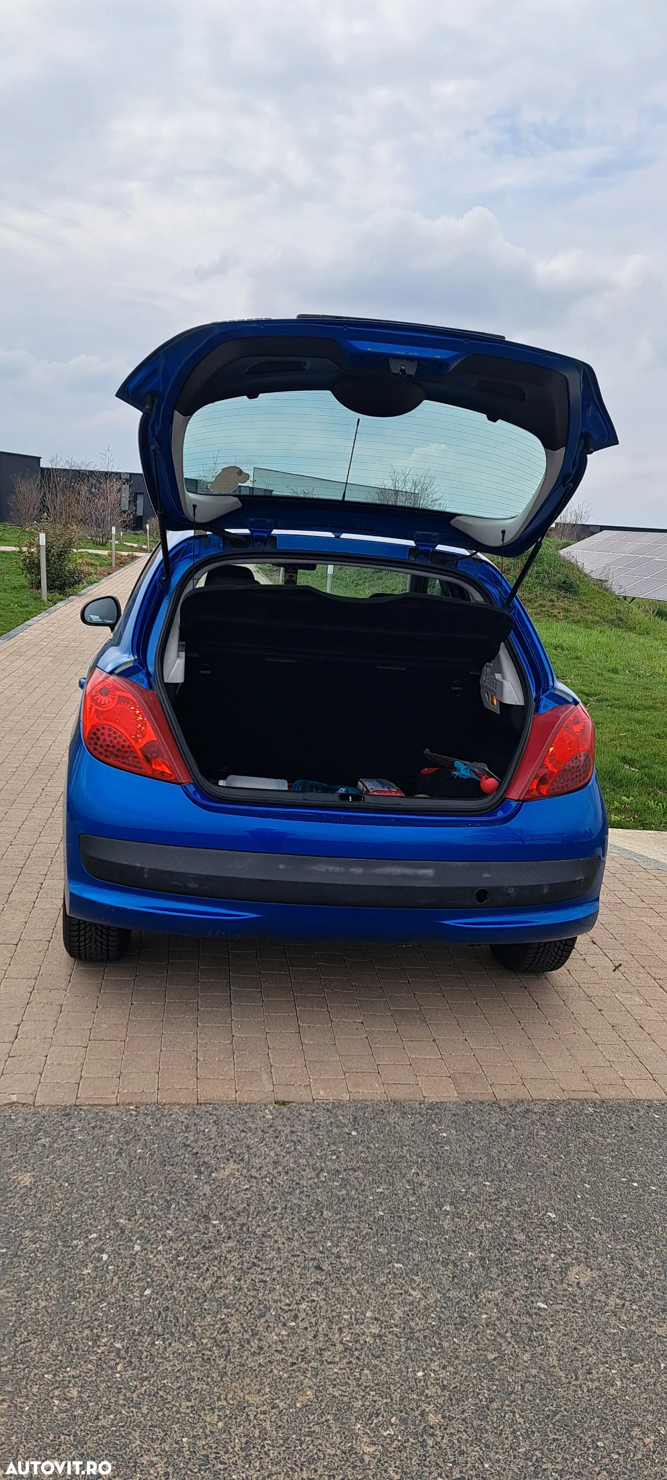 Peugeot 207 1.4E 16V Premium - 8