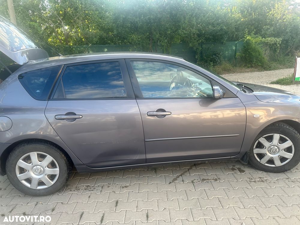 Mazda 3 - 3