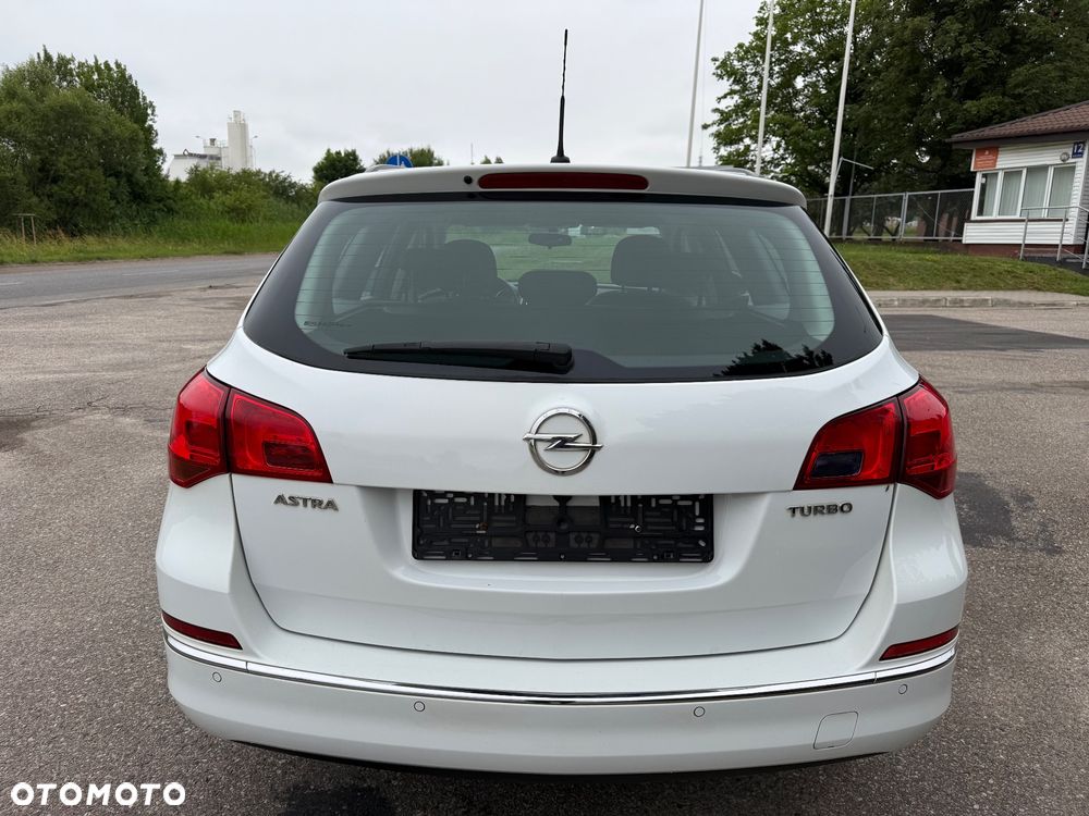 Opel Astra 1.4 Turbo - 8
