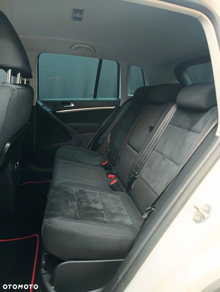 Volkswagen Tiguan 2.0 TSI 4Motion DSG Lounge Sport & Style - 7