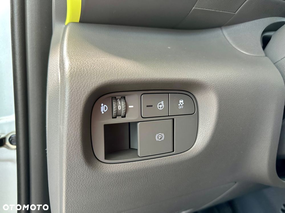 Hyundai Inster 49kWh Cross Smart - 16