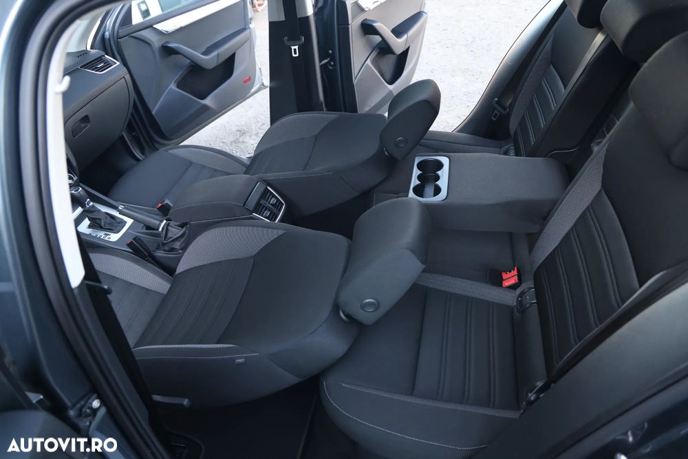 Skoda Octavia 1.6 TDI DSG Ambition - 10