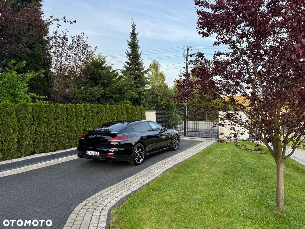 Porsche Panamera - 6