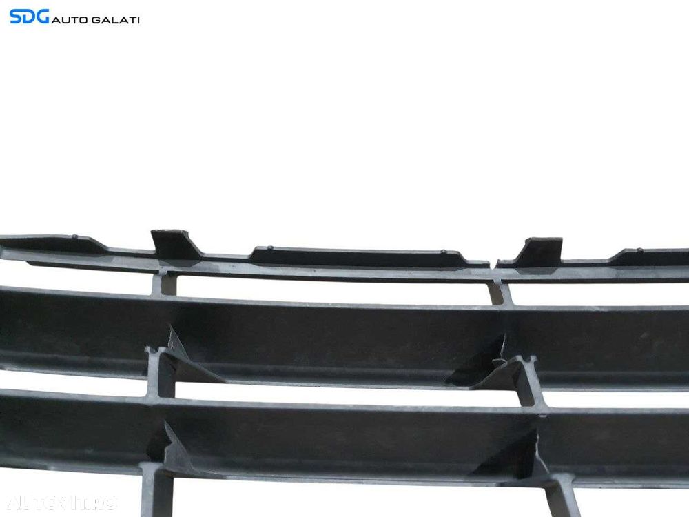 Grila Centrala Inferioara de pe Bara Spoiler Fata Volkswagen Touran 1T2 Facelift 2003 - 2010 Cod 1T0853677 [N3309] - 6