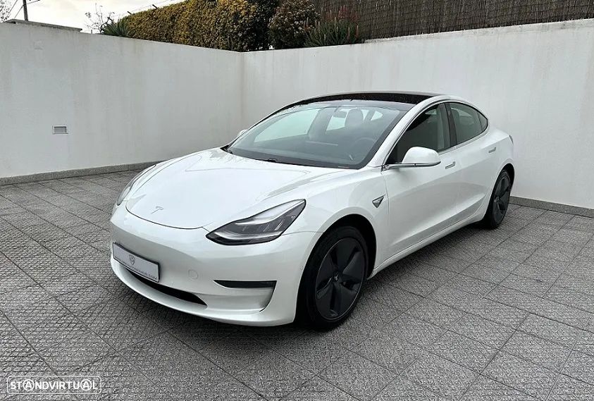 Tesla Model 3 Standard Range Plus RWD - 1