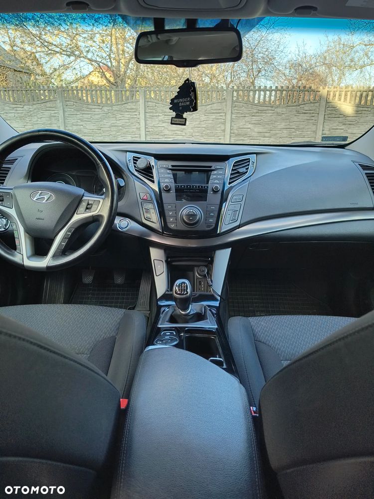 Hyundai i40 2.0 GDI Comfort + - 10