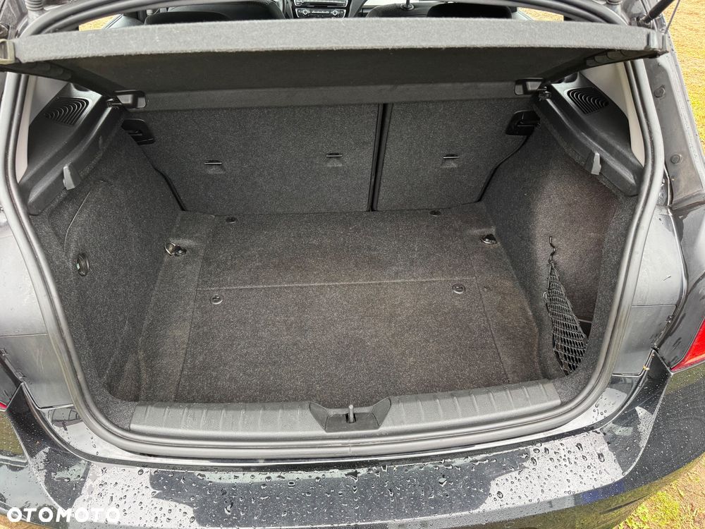 BMW Seria 1 - 16