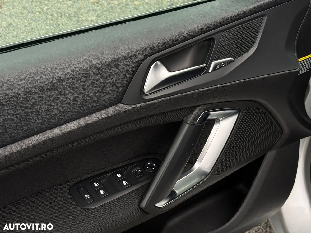 Peugeot 308 BlueHDi 150 Stop & Start Allure - 21