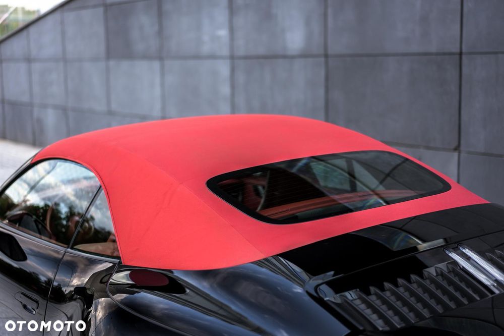Porsche 911 Carrera S PDK - 12