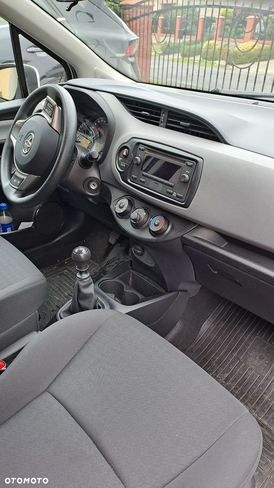Toyota Yaris 1.5 Active - 5