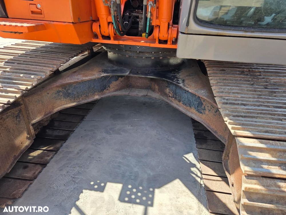 Hitachi ZX225, 23tone, cupa 1,3mc, 2006, 9.558h, Inst hidr picon pe brate, inst hidr rotire pe brate, pregatire GPS trimble, senile late, motor Isuzu 6 cilindri 143CP, FOARTE BINE INTRETINUT-41900 EUR+Tva - 11