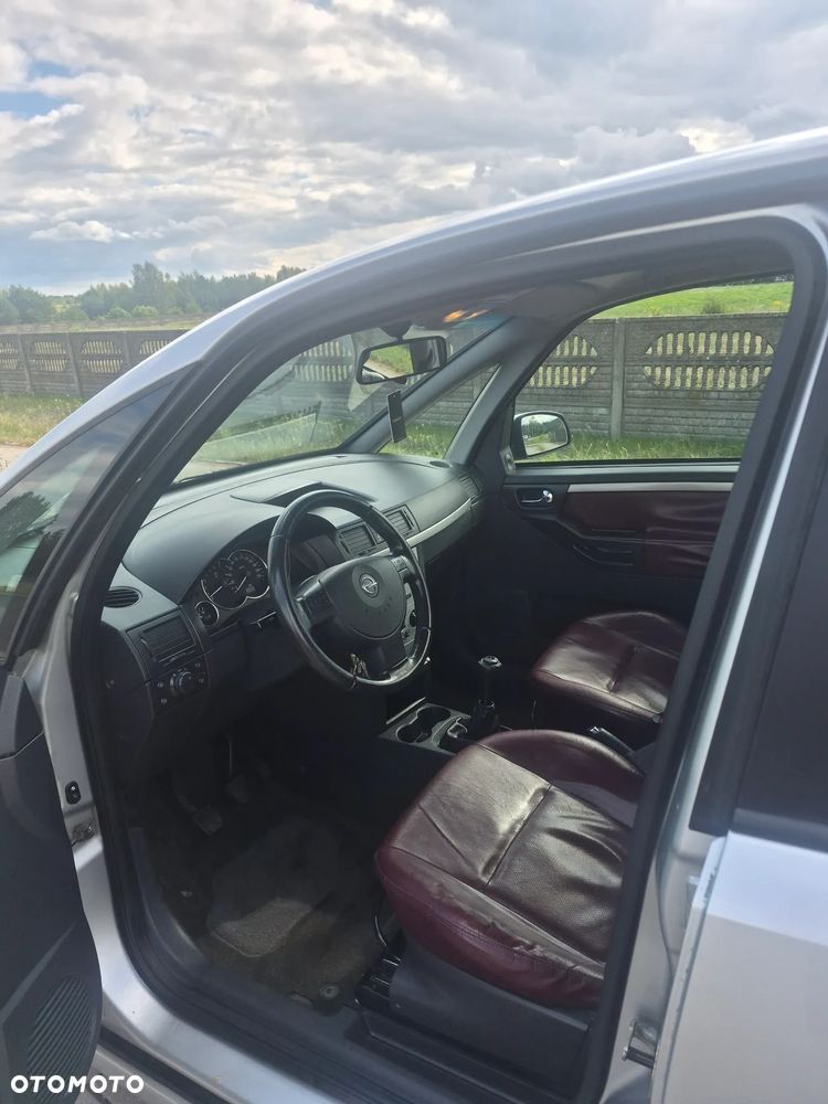 Opel Meriva 1.8 16V Cosmo - 24